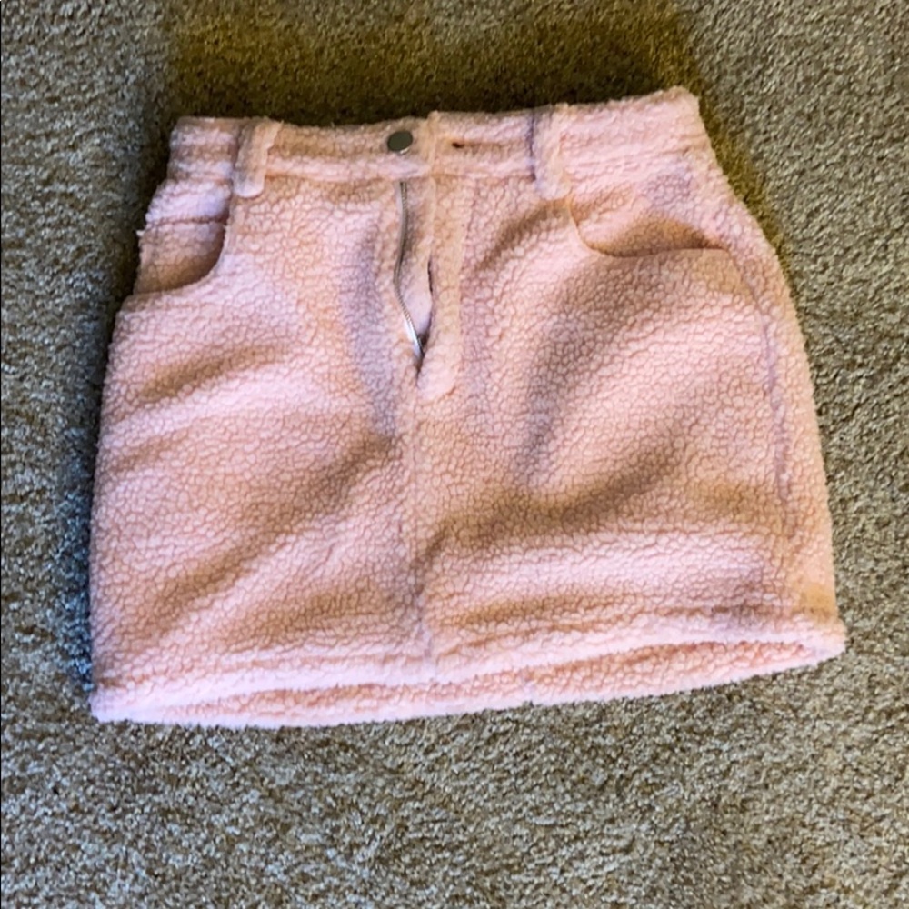 Fluffy skirt